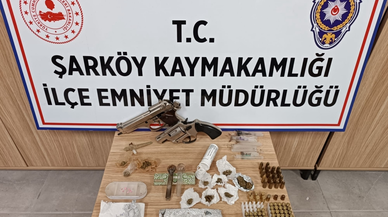 Tekirdağ'da uyuşturucuyla yakalanan 3 zanlıdan 2'si tutuklandı