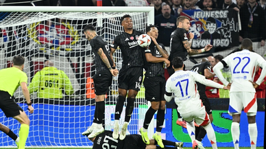 Beşiktaş, Fransa'da 3 puanı tek golle aldı