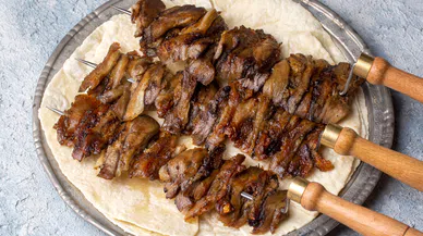 Bu kebabı yiyen bir daha vazgeçemiyor!