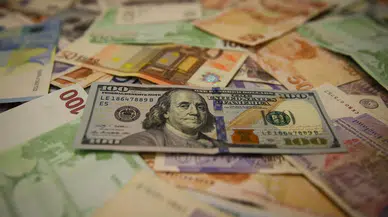 Dolar ve euro düştü! İşte günün ilk verileri..