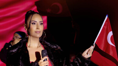 Bartın'da 10 bin kişiyle 10.yıl marşı