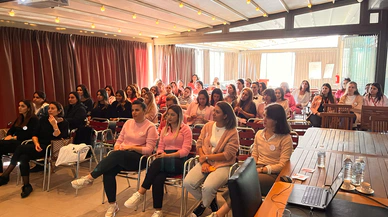 Horoz Lojistik, Meme Kanseri farkındalık etkinliğiyle dayanışma gösterdi