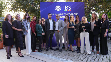 IBS yeni modern ve inovatif ofisinde özel bir davet verdi