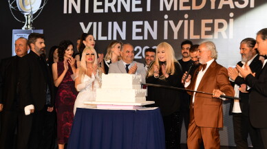 Ödül gecesinde kalpler Ankara’da kaldı