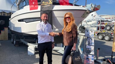 Pınar Eliçe tekne sahibi oldu