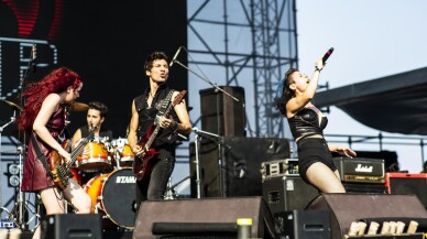 "Yüzleşme" ile Rock Müziğin Nabzını Tutuyor!