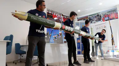 Tasarladıkları roket üniversitelilere TEKNOFEST'te ödül getirdi