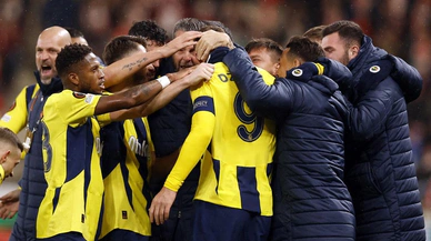 Fenerbahçe Slavia Prag’ı Mağlup Etti! Mourinho’dan Tarihi Adım ve Ancelotti’ye Mesaj