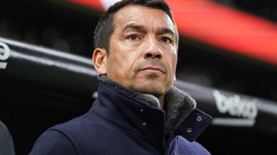 Beşiktaş’ta Van Bronckhorst Dönemi Kapandı! Sergen Yalçın Geri Mi Dönüyor?