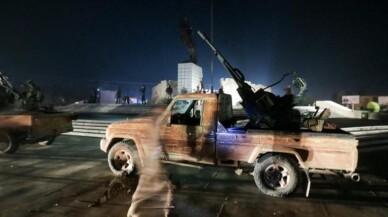 HTŞ’nin Halep Çıkarması Dünya Gündeminde! Rejim Güçleri Geri Çekildi, Rusya Havadan Müdahale Etti