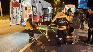 Düzce'de ciple çarpışan motosikletteki 2 kişi yaralandı