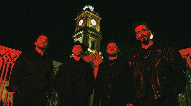 Grup Gündoğarken'in efsanevi şarkıları yeni neslin yorumuyla canlanıyor!