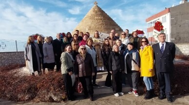 104 yıl önce göç eden Beyaz Ruslar, Gelibolu'da anıldı