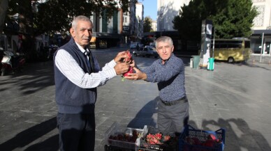 Antalyalı üretici Trump için turp ve ejder meyvesi dağıttı