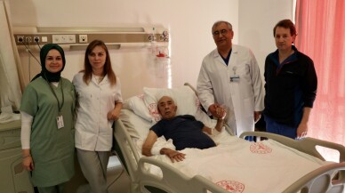 Kanser hastasının tümörleri belden aşağısı ampute edilerek temizlendi