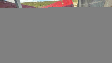 Mersin'de şiddetli rüzgar cami minaresini yıkıldı