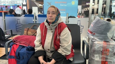 Rusya'nın giriş izni vermediği yaşlı kadın İstanbul Havalimanı'nda kalıyor