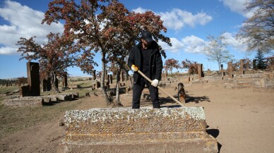 Selçuklu Meydan Mezarlığı'nda 91 mezar kayıt altına alındı
