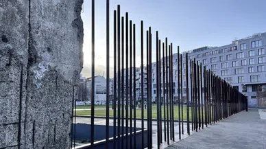 Berlin Duvarı'nın yıkılışının 35. yılı