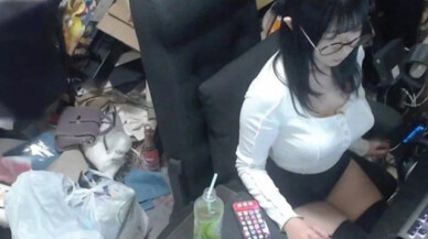 Beamori Yurumo, Dağınık Odasıyla Viral Oldu! Görenler Gözlerine İnanamadı