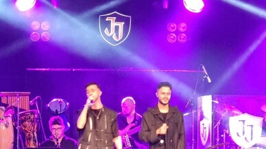 Kılınç kardeşler Ahmet Kaya'nın anısını yaşatıyor