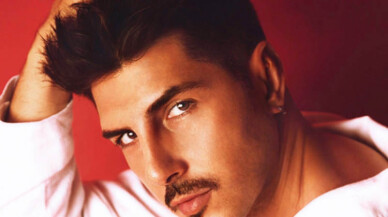 Yerli Tom Cruise Gökhan Kunt'ten Sezen Aksu klasiği