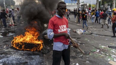 Polis ve çeteler arasında kanlı çatışma! 28 ölü var