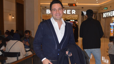 Hacı Sabancı tek başına alışverişte