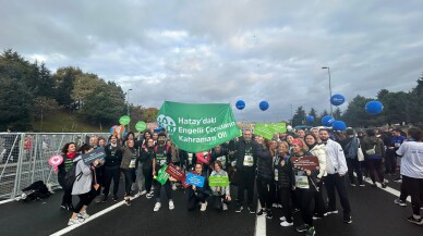 Gönüllü koşucular engelli çocukların kahramanı oldu