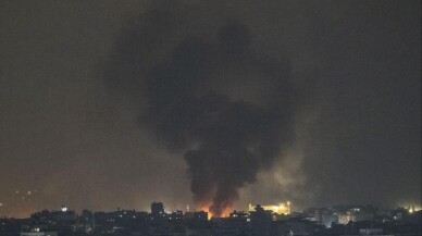 İsrail ordusu, Beyrut'un Dahiye bölgesine hava saldırıları düzenledi