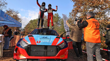 Kerem Kazaz en genç Türkiye Ralli Şampiyonu