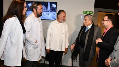 Azra Akın'a eşinden büyük destek