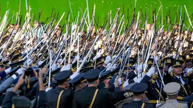 Disipline sevk edilen teğmenlerin avukatlarından çelişkili açıklama