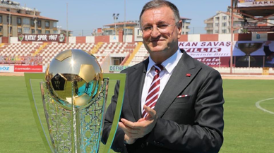 Lütfü Savaş CHP'den neden ihraç edildi?