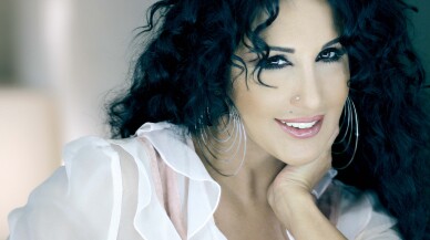 Nükhet Duru'dan bir Cem Adrian şarkısı