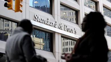 S&P, Türkiye'nin kredi notunu yükseltti