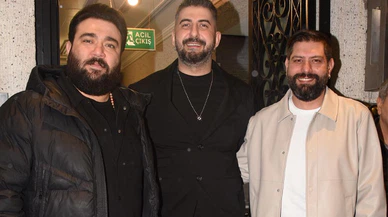 Sakiler, Kenan Doğulu'dan 15 şarkı aldı