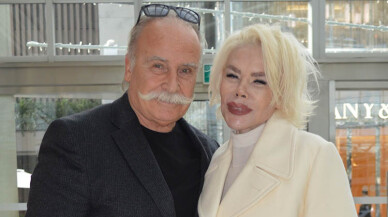 Cemiyetin sevilen çifti baş başa alışverişte