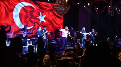 Volkan Konak'ın duygusal gecesi