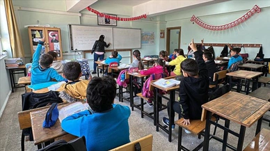 2024-2025 eğitim yılı sömestr tatili tarihleri belli oldu! İşte Sömestr tatilinin tarihi