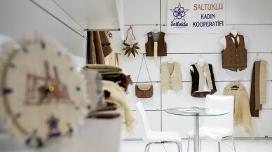 Erzurumlu kadın girişimciler yöresel dokumaları ehramı dünyaya tanıtmak istiyor