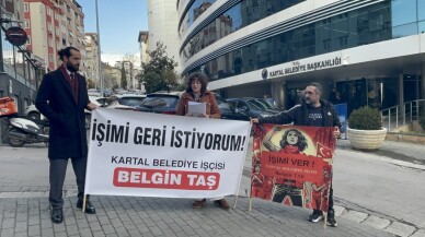 Kartal Belediyesi'nin işten çıkardığı işçi, belediye önündeki eylemini sürdürüyor