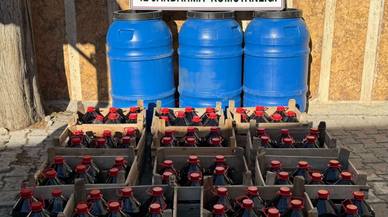 Mersin'de 2 bin 115 litre sahte içki ele geçirildi