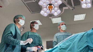 Türk doktorun "stres tipi idrar kaçırma"ya yönelik geliştirdiği tedaviyle birçok kadın iyileşti