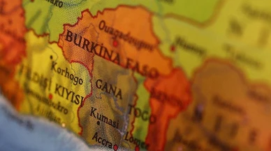 İki yolcu otobüsü çarpıştı! 20 kişi hayatını kaybetti