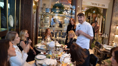 Cemiyet hayatı bu davete katıldı