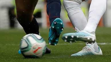 Gine'de futbol maçında çıkan izdiham: 10 kişi hayatını kaybetti