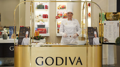Ilse Wilmots, GODIVA CAFE’lerde çikolata severlerle buluşuyor