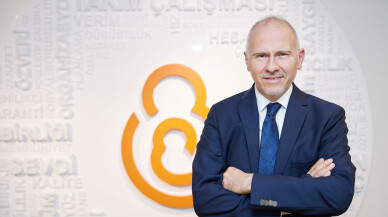 ebebek’in İngiltere’deki 3. mağazası için imzalar atıldı