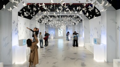 Dünyanın en büyük holografik hayvanat bahçesi İstanbul’da açıldı